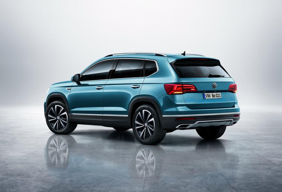  Volkswagen Powerful Family SUV 2018 года  (фото 2 из 2)